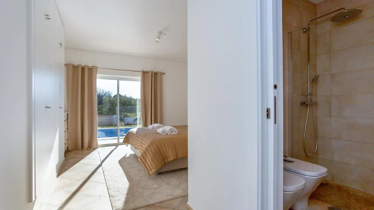カルヴォエイロ Casa Lomaヴィラ ポルトガル